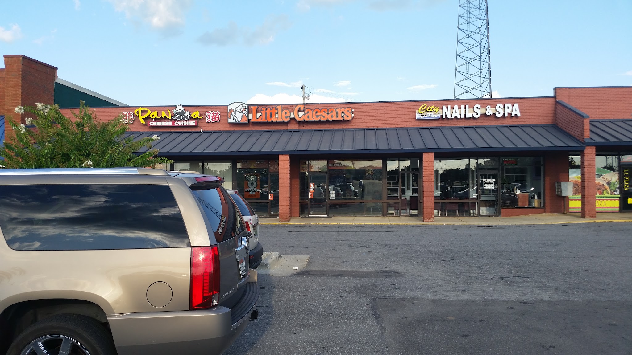 Little Caesars Pizza | Pizza Bella Sea